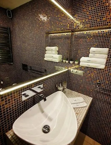 Vision Luxury Rynek *